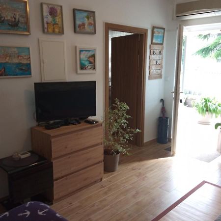 Sunce Apartment กอสเตรนา ภายนอก รูปภาพ