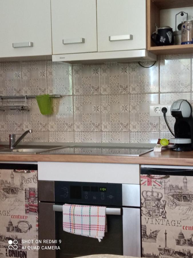Sunce Apartment กอสเตรนา ภายนอก รูปภาพ
